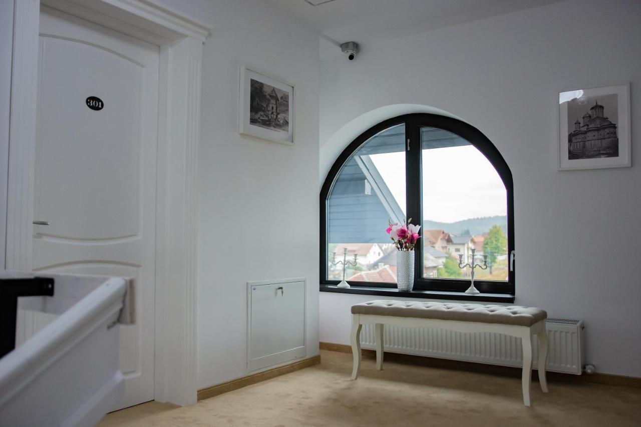 Boutique Hotel Casa Medievala Curtea de Argeş 外观 照片